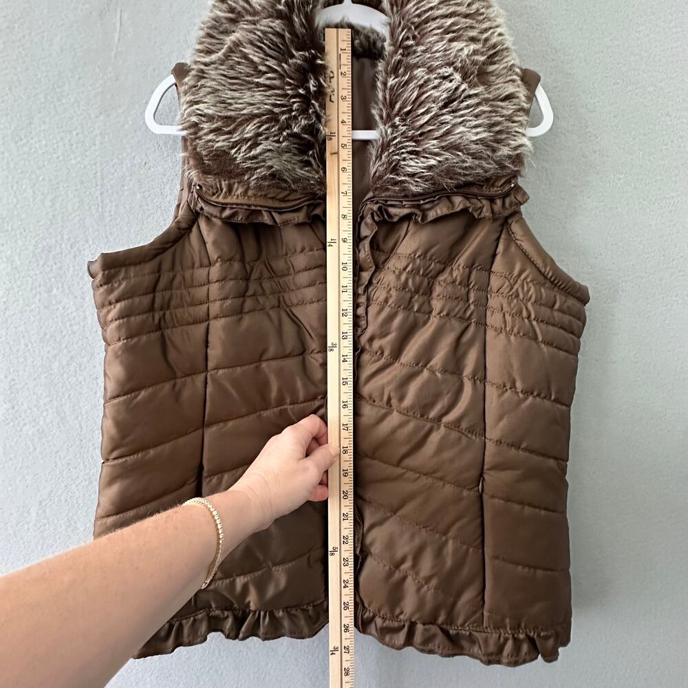 New Directions Brown Puffer Vest W/ Faux Fur Collar And Ruffle Detail Womens XL - Picture 10 of 12